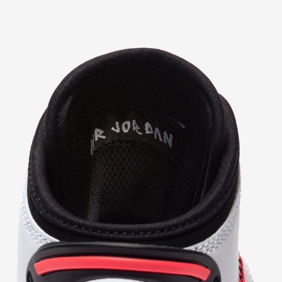 Jordan Mars 270 - Picture 5 of 10